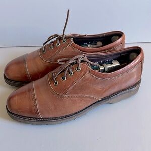 Allen Edmonds Lifestyle cap toe Leather size 9.5 B vintage
